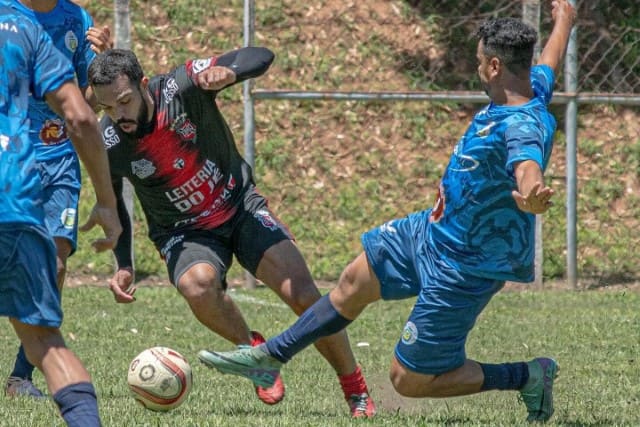 Campeonato Amador de Prudente soma 53 gols em fim de semana com 12 partidas disputadas nas três divisões