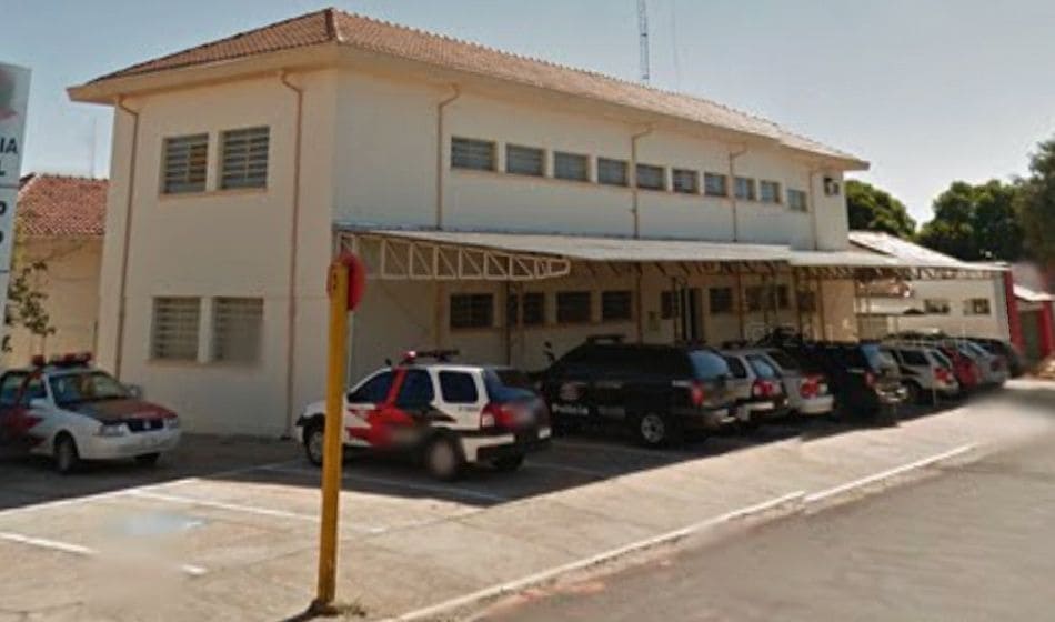 Idoso é preso por embriaguez após manobras perigosas na SP-294 em Pacaembu