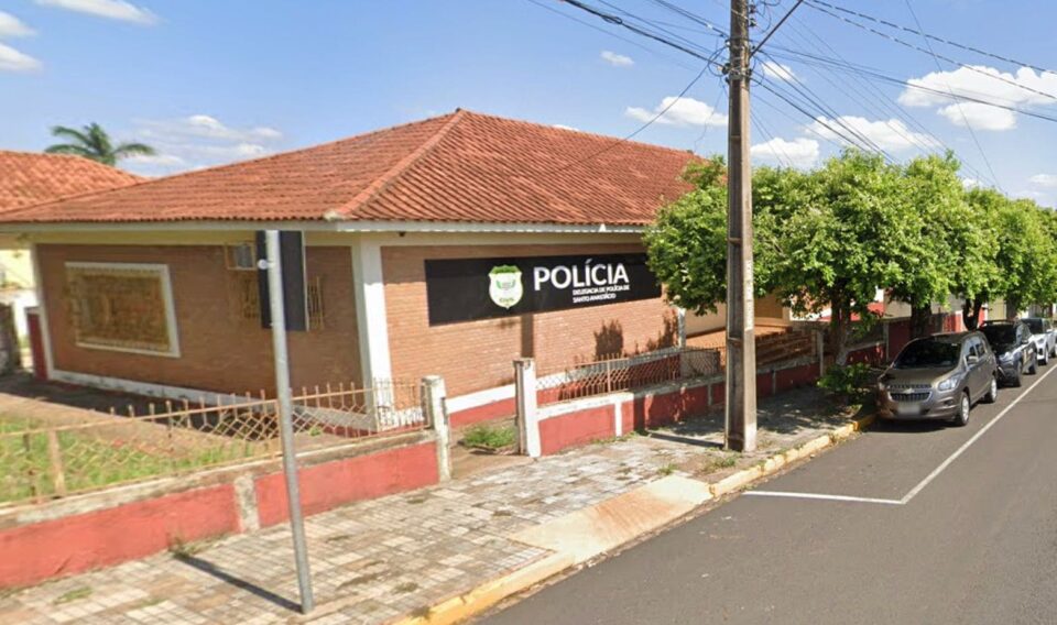 Polícia Civil prende dois homens após roubo a idoso e uso de cartão em Santo Anastácio