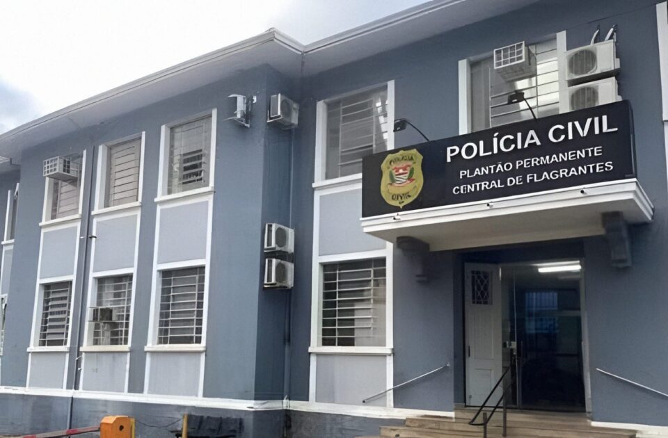 Discussão no trânsito acaba em agressão e deixa menor ferido em avenida de Prudente