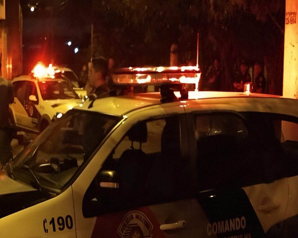 Polícia Militar reage a ataque com faca durante abordagem e suspeito é baleado no braço em Presidente Prudente