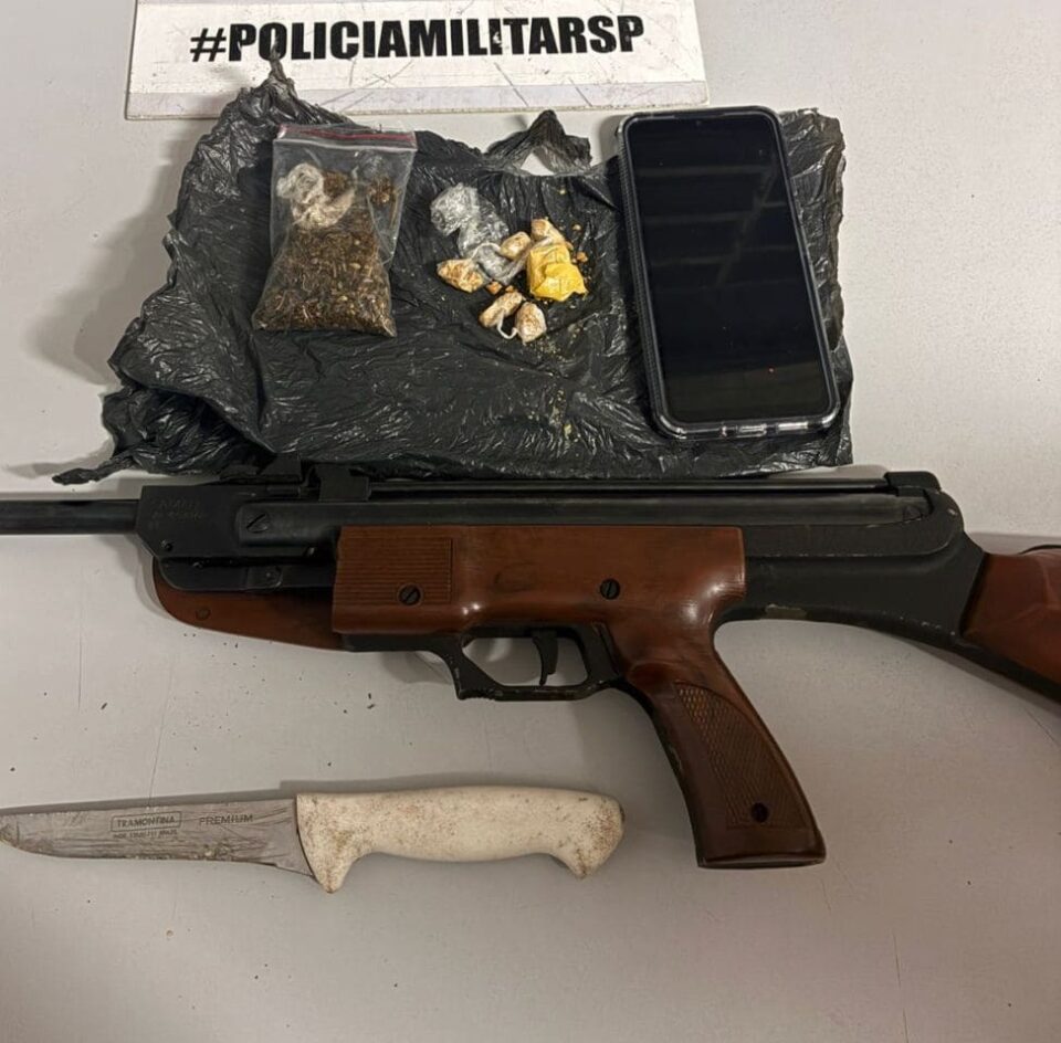 Reincidente por tráfico é preso com crack e maconha no Jardim Itapura