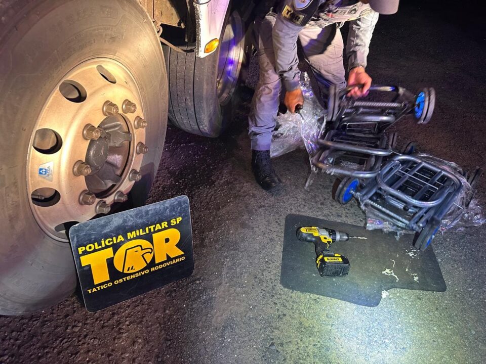 Polícia Rodoviária prende boliviano com mais de 6 kg de cocaína em ônibus