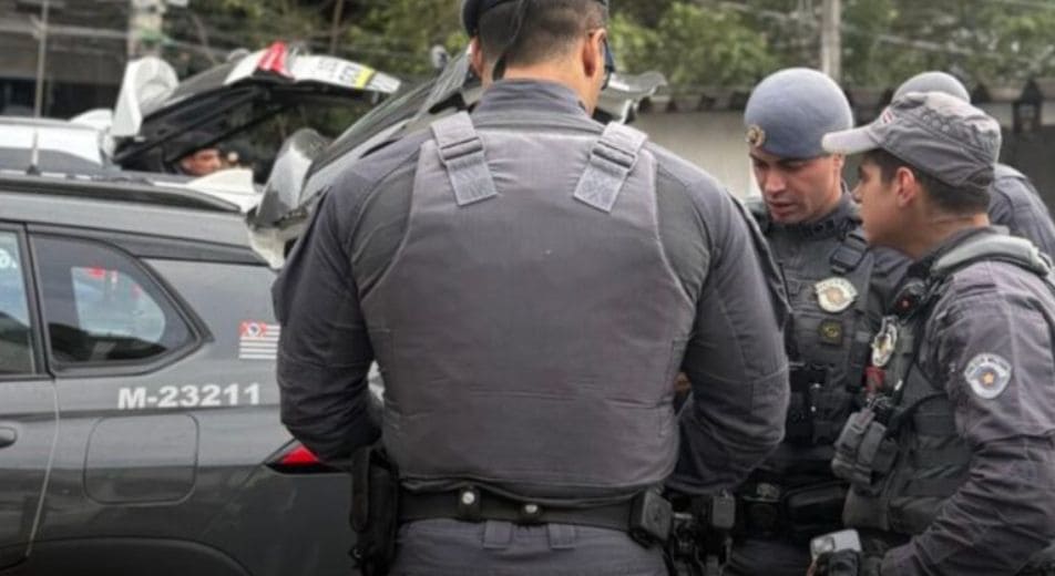 Quadrilha invade casa, rende família e foge com carro e dinheiro em Prudente