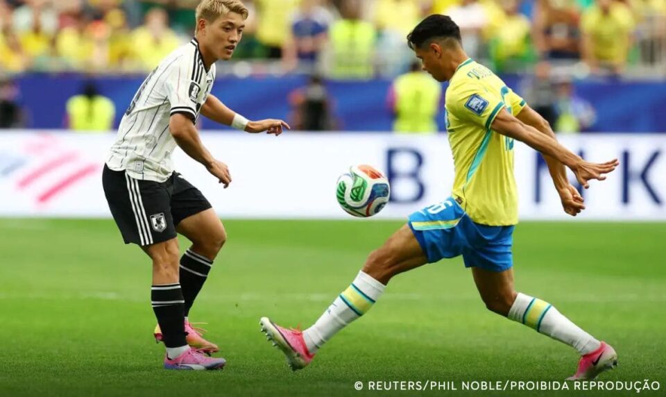 Brasil vence o Japão com gol nos acréscimos e avança às oitavas da Copa do Mundo